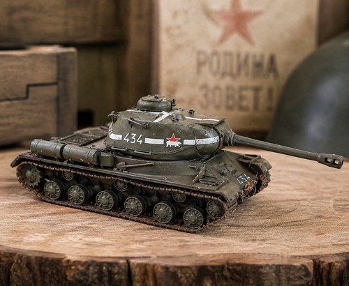 Soviet 2 heavy tank - 1:72,